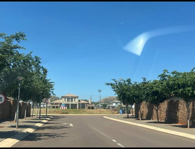 3 BEDROOM SIMPLEX FOR SALE IN CHANTELLE